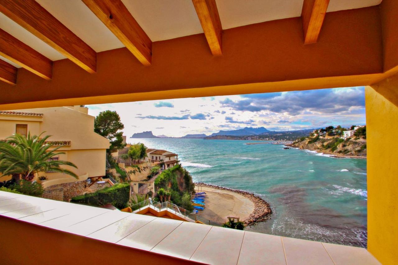 El Portet - Beachfront Holiday Home With Private Pool In 모라이라 외부 사진